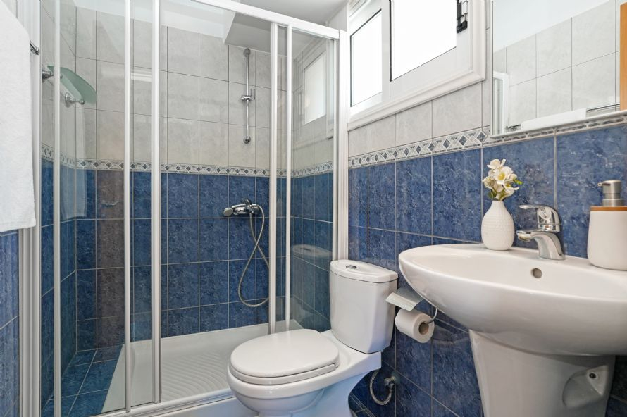 Κίρκης 19, συγκρότημα Νηρέας, Βίλα Νο. 3, Παραλίμνι, Περιοχή Κάβο Γκρέκο, Πρωταράς, 5297 3 Υπνοδωμάτια με 3 Μπάνια 3 Βίλα Κίρκης 19, Συγκρότημα Νηρέας, Βίλα Νο. 3, Παραλίμνι