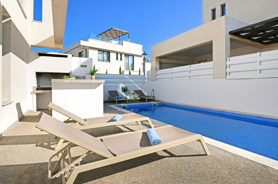 Βρυσουδίων 156, Οικ. 12, Περνέρα, Παραλίμνι,Περνέρα Περιοχή,Πρωταράς,5295 3 Υπνοδωμάτια με 3 Μπάνια 3 Βίλα 156, Βρυσούδιο, Σπίτι αρ. 12, Περνέρα, Παραλίμνι